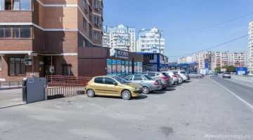 Стоматология Космея  на проспекте Дзержинского изображение 6