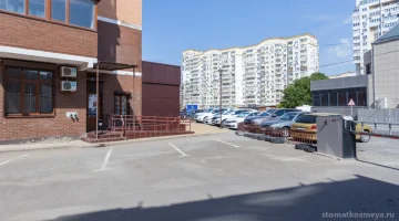 Стоматология Космея  на проспекте Дзержинского изображение 14